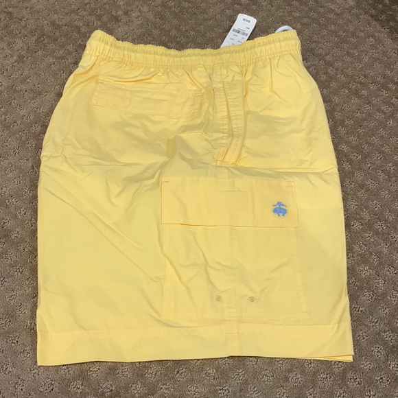 Brooks Brothers Other - NWOT Brooks Brothers Men’s Yellow Swim Shorts With Mesh Lining Size Large